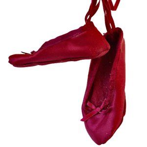 Ballet Slippers Christmas Ornament Ballerina Dancing RED FABRIC Vintage TAIWAN